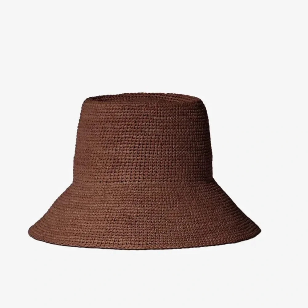 NEW JANESSA LEONE felix bucket hat in brown